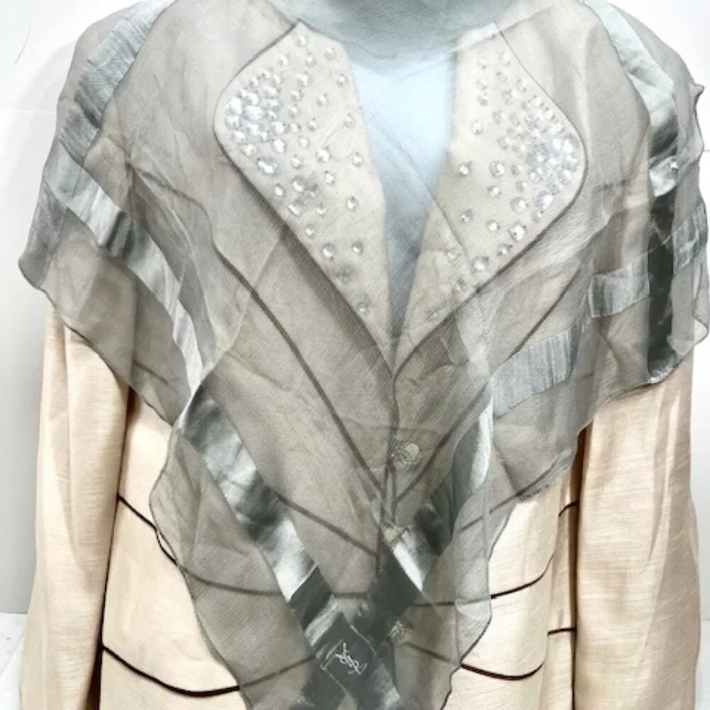 Vigt Yves Saint Laurent Mini Scarf/Handker 100% silk chiffon/satin, 27
